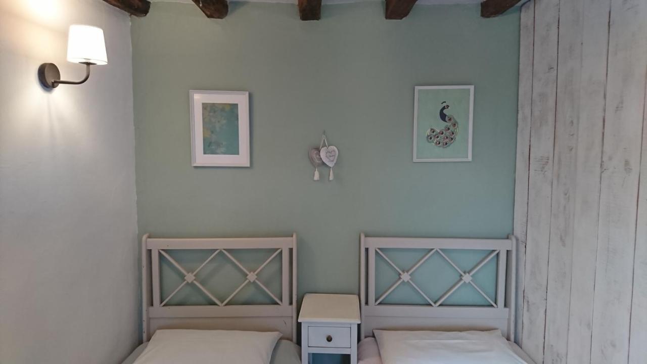 Villa L'Olivier à Monts-sur-Guesnes Chambre photo